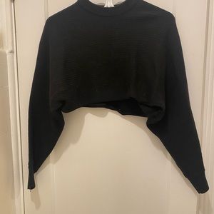 Cropped Aritzia / Wilfred Free Sweater